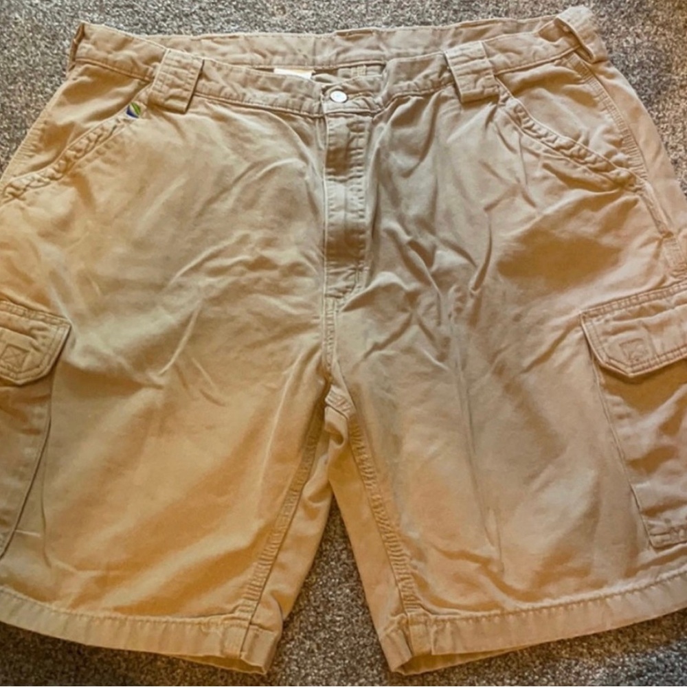 Carhartt Khaki Shorts